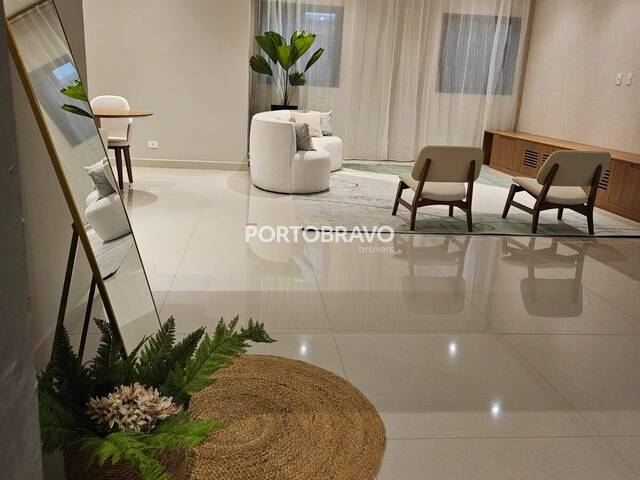 #CA131 - Casa para Venda em Santana de Parnaíba - SP