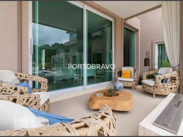 Casa para Venda em Santana de Parnaíba - 5