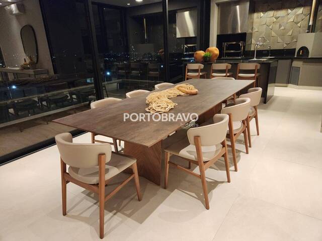 Casa para Venda em Santana de Parnaíba - 4