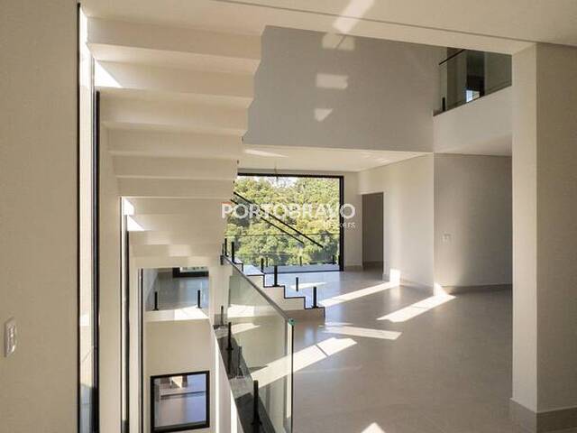 Casa para Venda em Santana de Parnaíba - 4