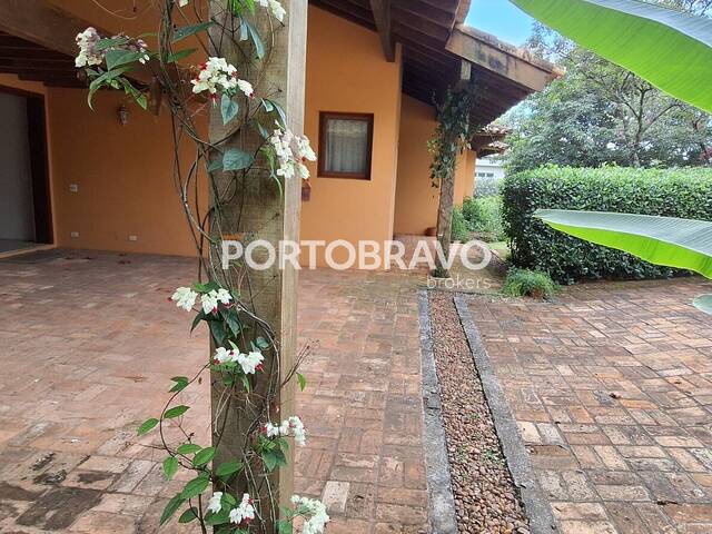 Casa para Venda em Santana de Parnaíba - 4