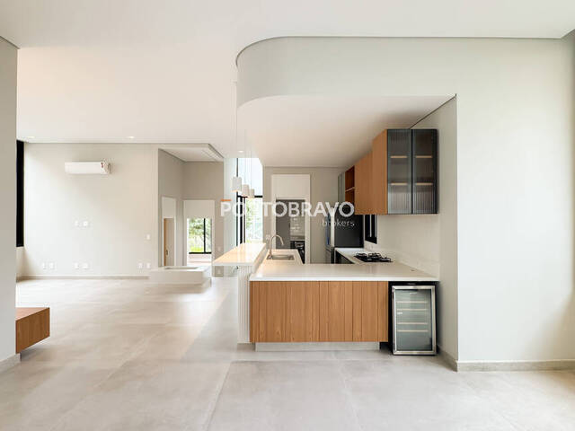 #CA392 - Casa para Venda em Santana de Parnaíba - SP - 1