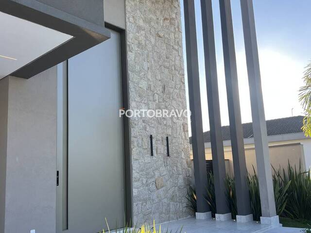 Casa para Venda em Santana de Parnaíba - 5