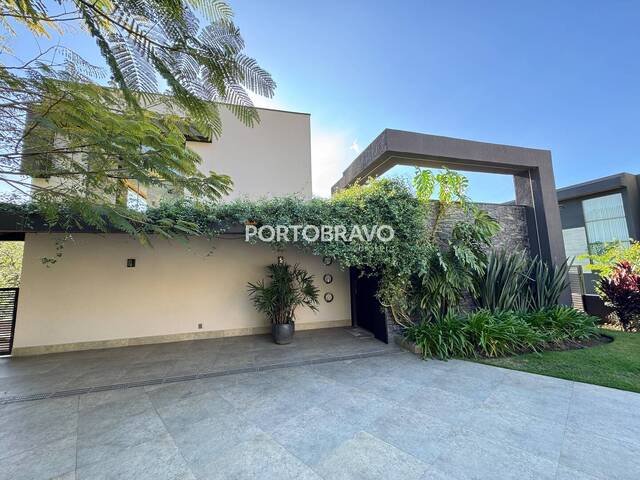 Casa para Venda em Santana de Parnaíba - 4