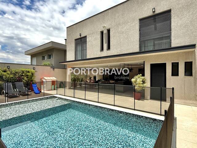 Casa para Venda em Santana de Parnaíba - 5