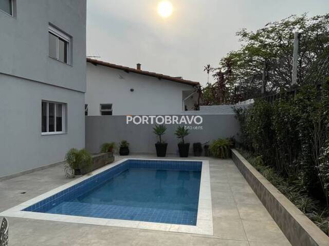 Casa para Venda em Santana de Parnaíba - 5