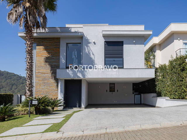 #CA451 - Casa para Venda em Santana de Parnaíba - SP