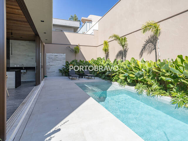 Casa para Venda em Santana de Parnaíba - 5