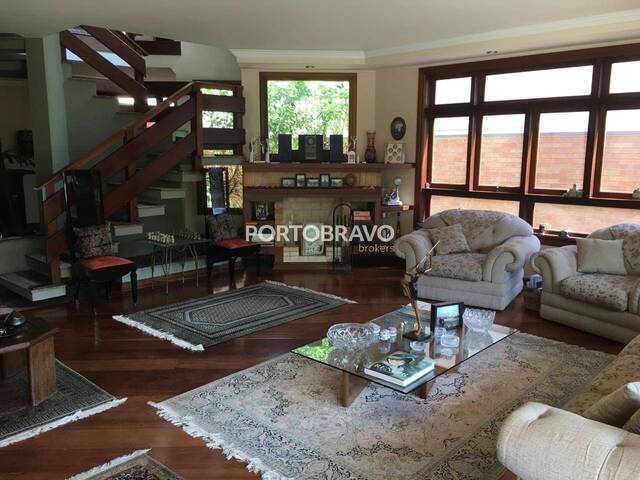 Casa para Venda em Santana de Parnaíba - 5