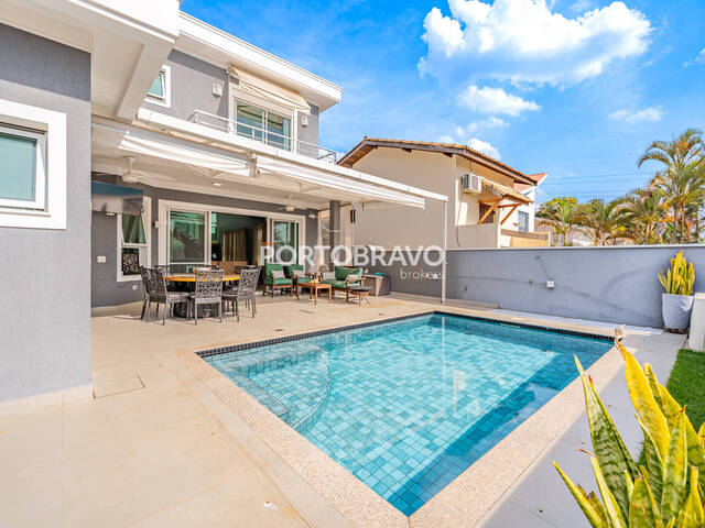 Casa para Venda em Santana de Parnaíba - 5