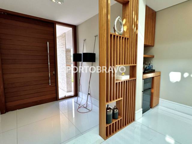 Casa para Venda em Santana de Parnaíba - 5