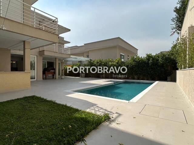 #CA557 - Casa para Venda em Santana de Parnaíba - SP