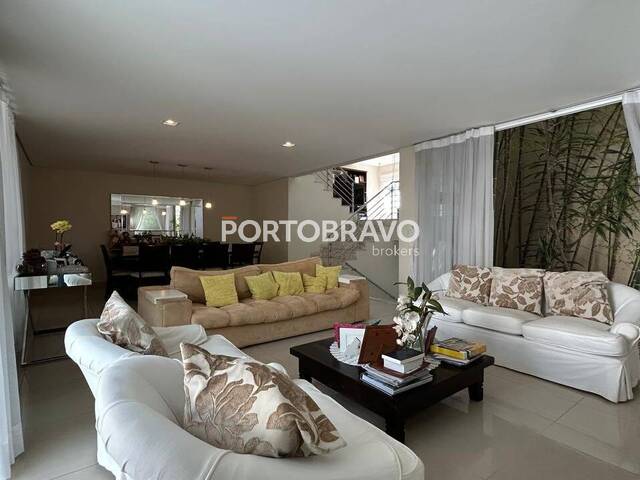 Casa para Venda em Santana de Parnaíba - 4
