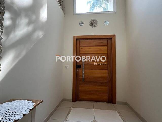 #CA557 - Casa para Venda em Santana de Parnaíba - SP