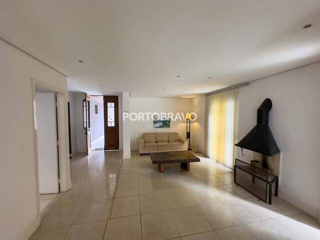 Casa para Venda em Santana de Parnaíba - 5