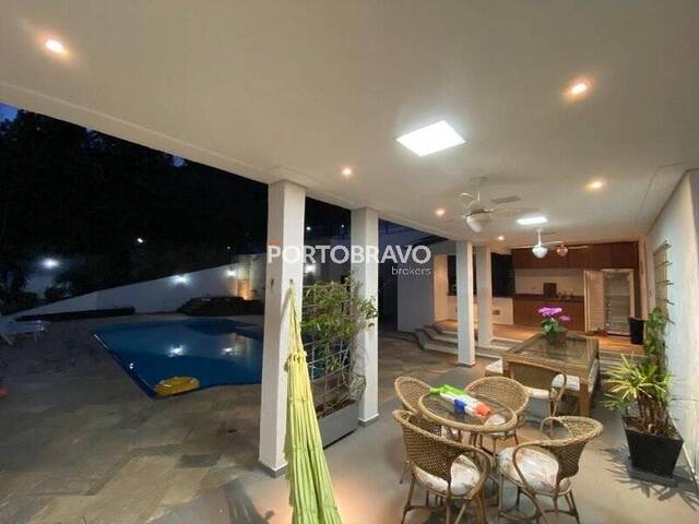 Casa para Venda em Santana de Parnaíba - 2