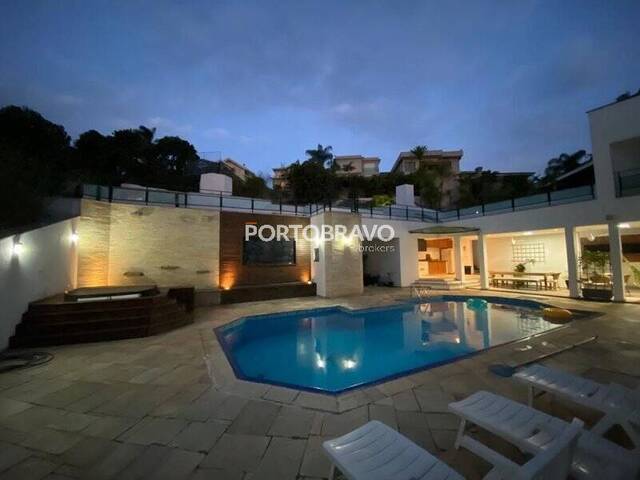 Casa para Venda em Santana de Parnaíba - 3
