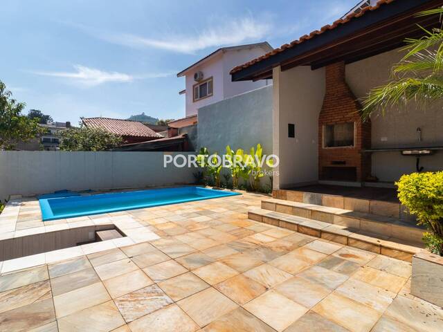 Casa para Venda em Santana de Parnaíba - 2