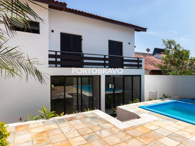 Casa para Venda em Santana de Parnaíba - 4