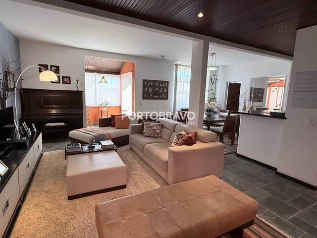 Casa para Venda em Santana de Parnaíba - 2