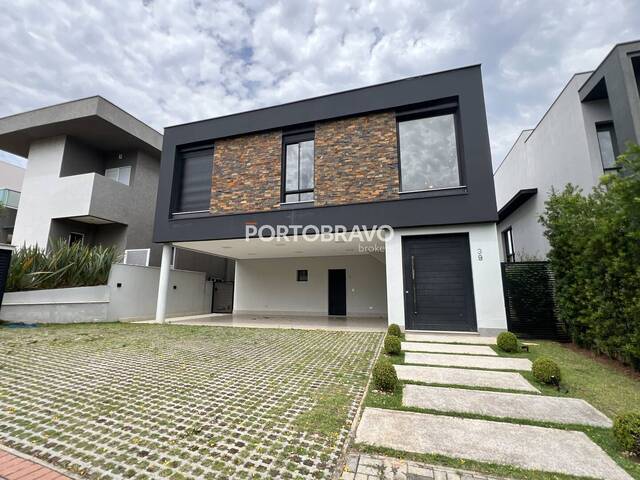 #1892 - Casa para Venda em Santana de Parnaíba - SP