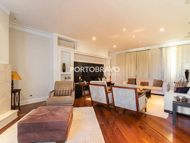 Casa para Venda em Santana de Parnaíba - 5